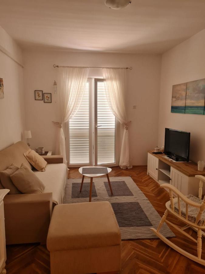 Apartman Martic Klek Buitenkant foto