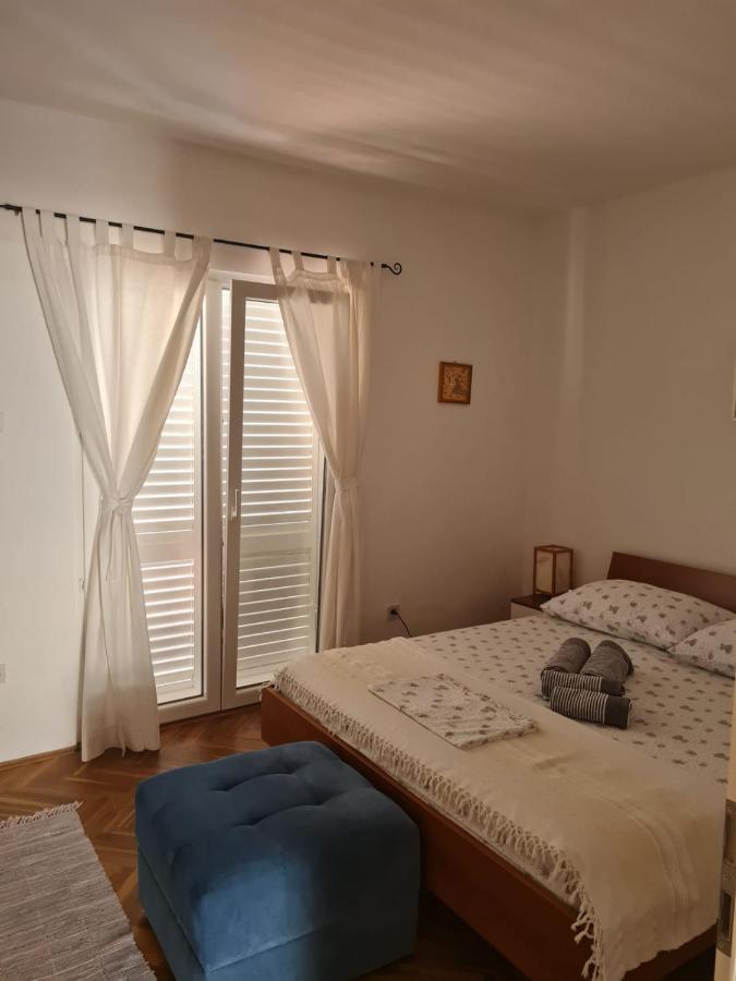 Apartman Martic Klek Buitenkant foto