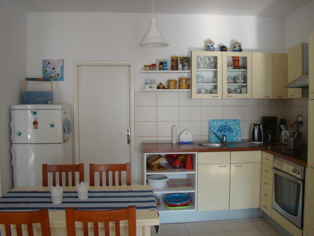 Apartman Martic Klek Buitenkant foto